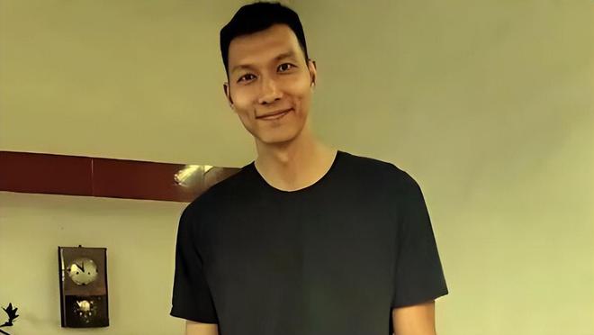 然网友不信但是多个品牌合作方迅速行动麻将胡了app易建联又曝桃色新闻!虽(图5) 然网友不信但是多个品牌合作方迅速行动麻将胡了app易建联又曝桃色新闻!虽(图5)