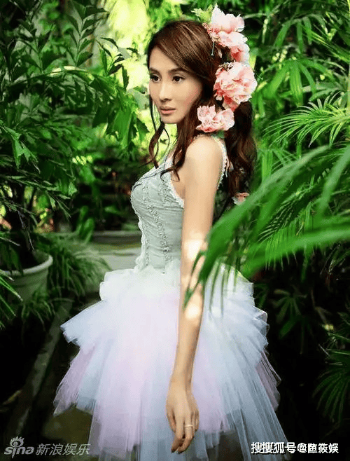 !王澜霏这身材谁能顶得住嘛!麻将胡了app顶不住啊顶不住(图3) !王澜霏这身材谁能顶得住嘛!麻将胡了app顶不住啊顶不住(图3)